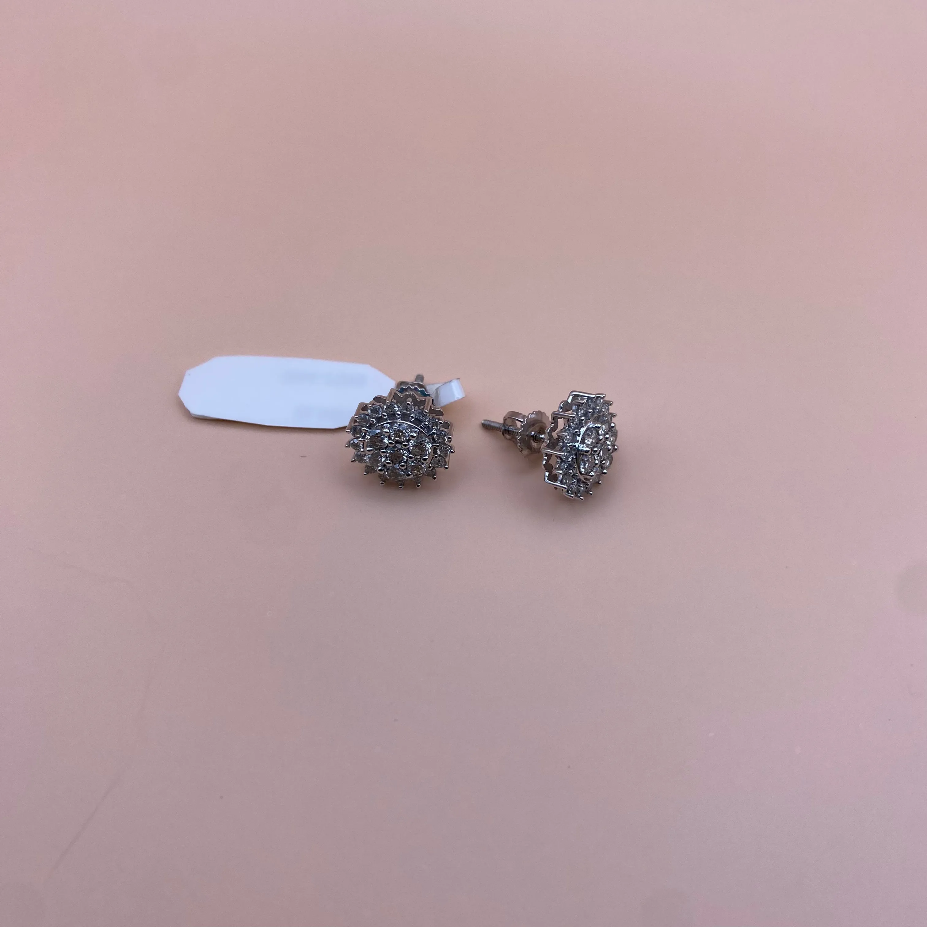 10K White Gold Diamond Circle Stud Earrings 0.85Ct / 2gr