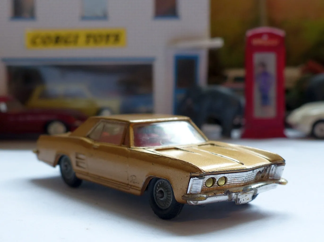 245 Buick Riviera in gold *with cast wheels* (1)