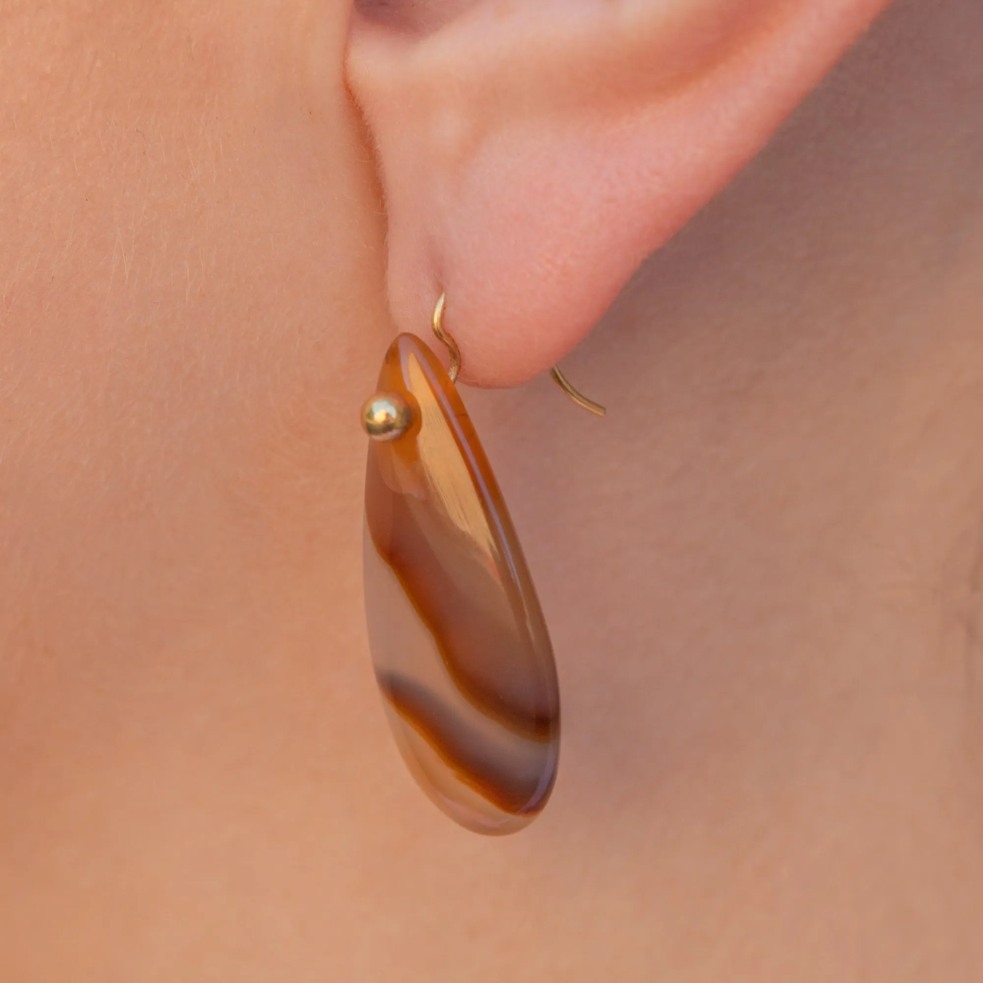 9ct Gold Antique Agate Pear Drop Earrings