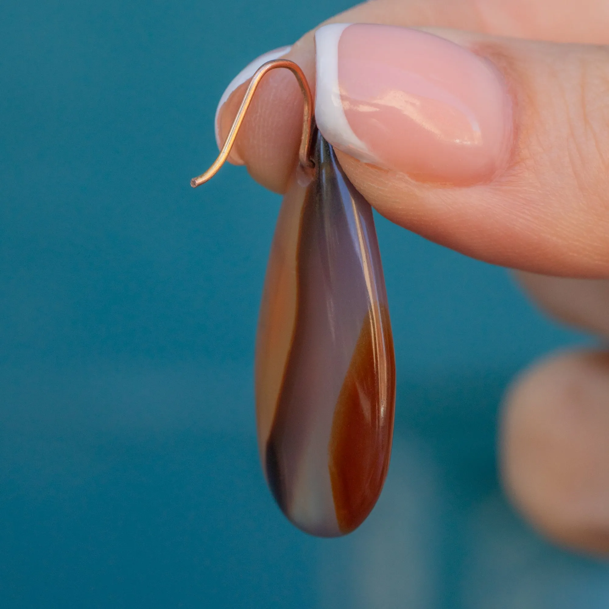 9ct Gold Antique Agate Pear Drop Earrings
