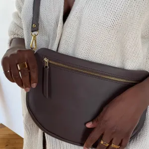 Abby Alley - The Big Sling Bag (Mocha)
