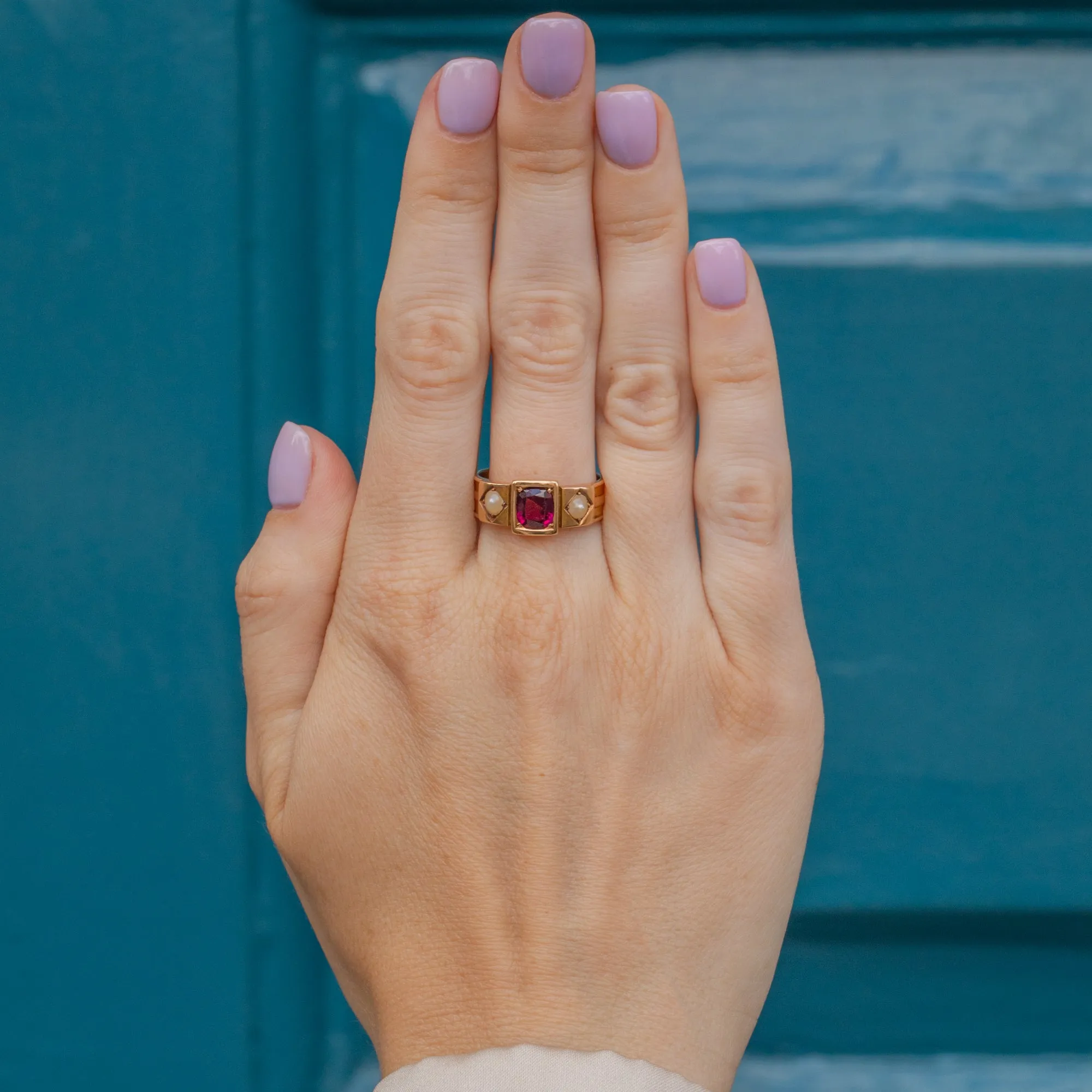 Antique 15ct Gold Garnet Pearl Ring c.1886