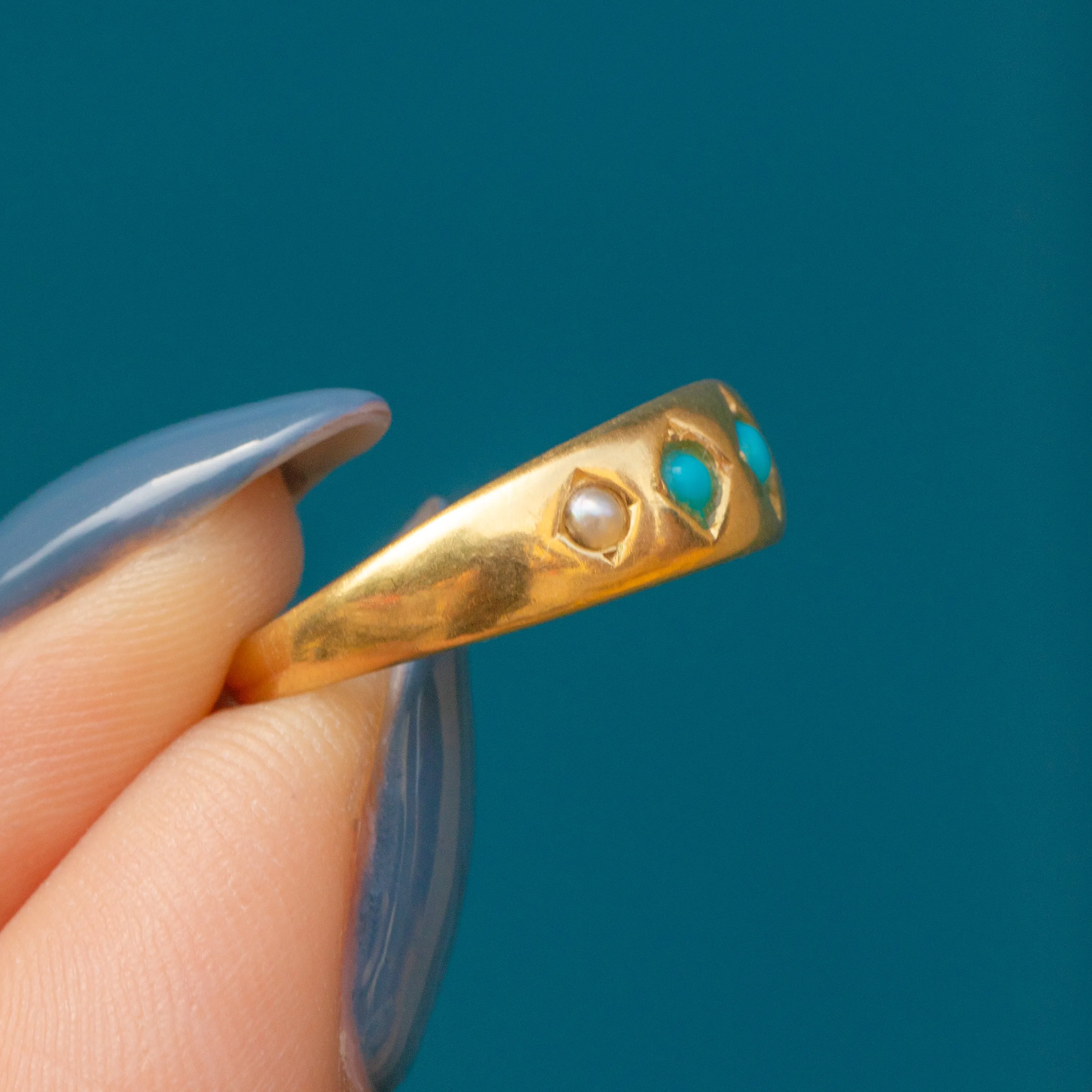 Antique 18ct Gold Turquoise Pearl Gypsy Ring