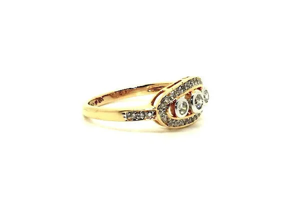 Bezel Set Diamond Cluster Ring Ad No.0846