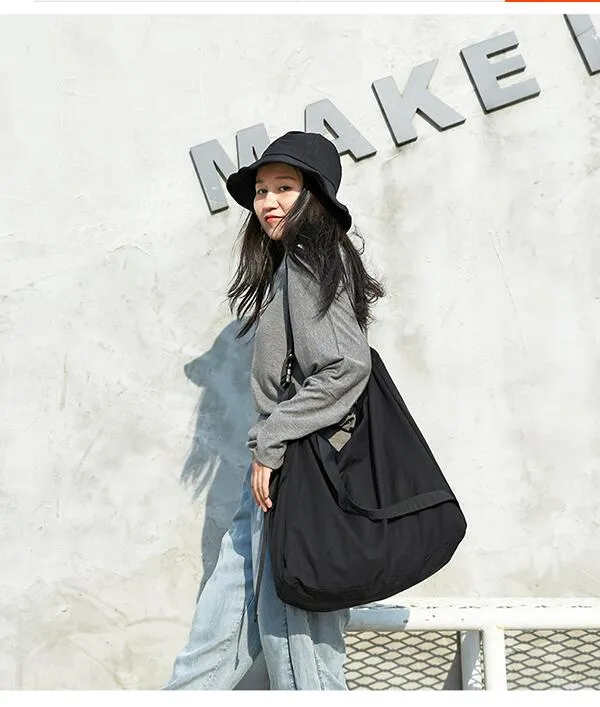 Black Canvas Simple Women Travel Bag Single Shoulder Bag
