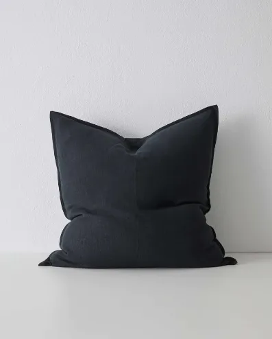 Como Cushion | Shadow