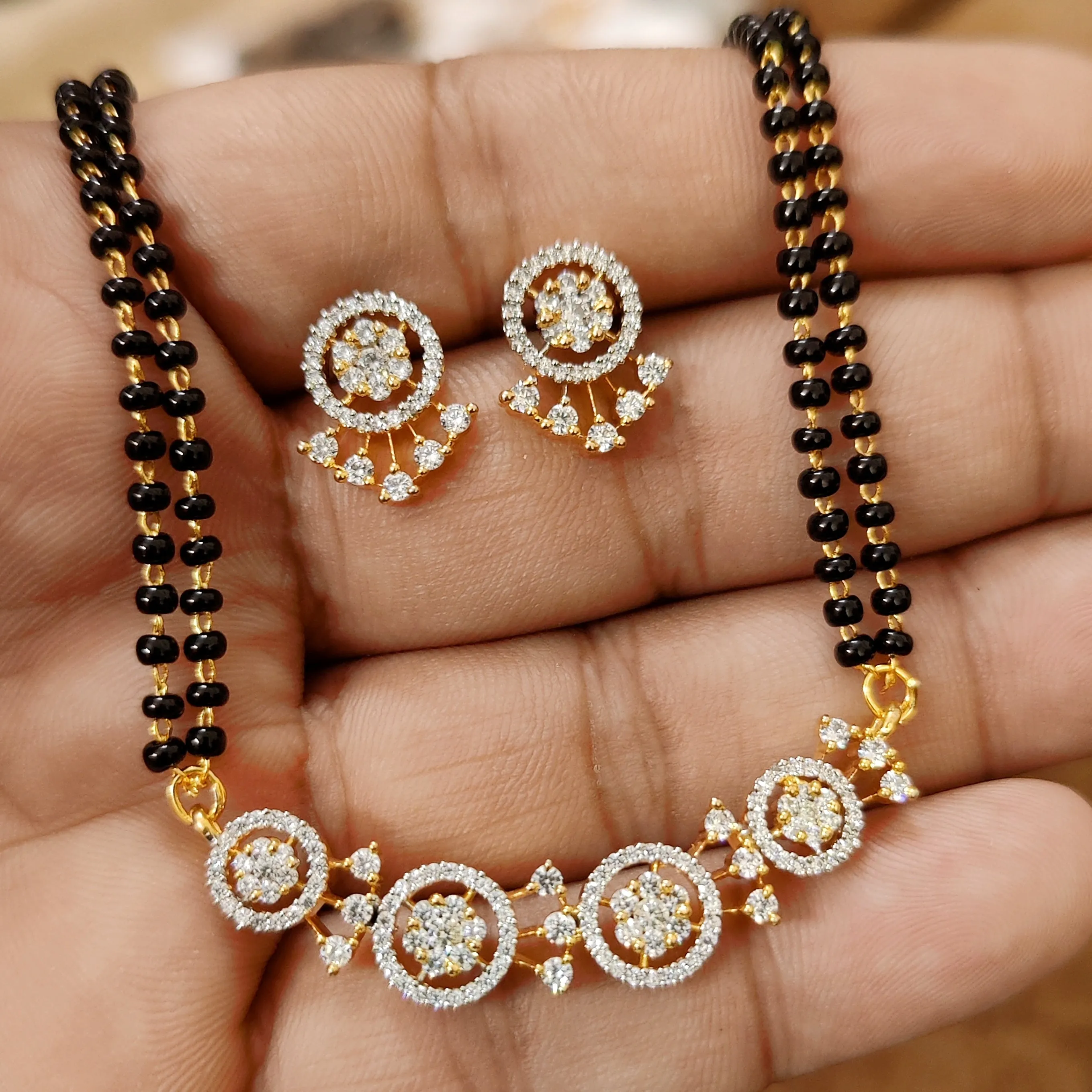 DIAMOND LOOK GORGEOUS GOLD PLATED MANGALSUTRA