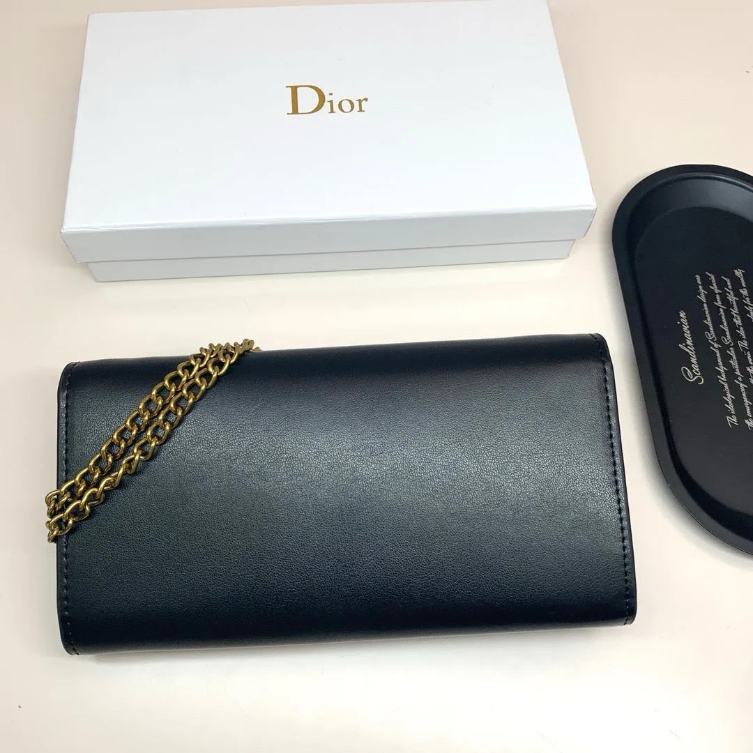 DR382 Wallet on Chain / 7.4x4.1x1.3inch