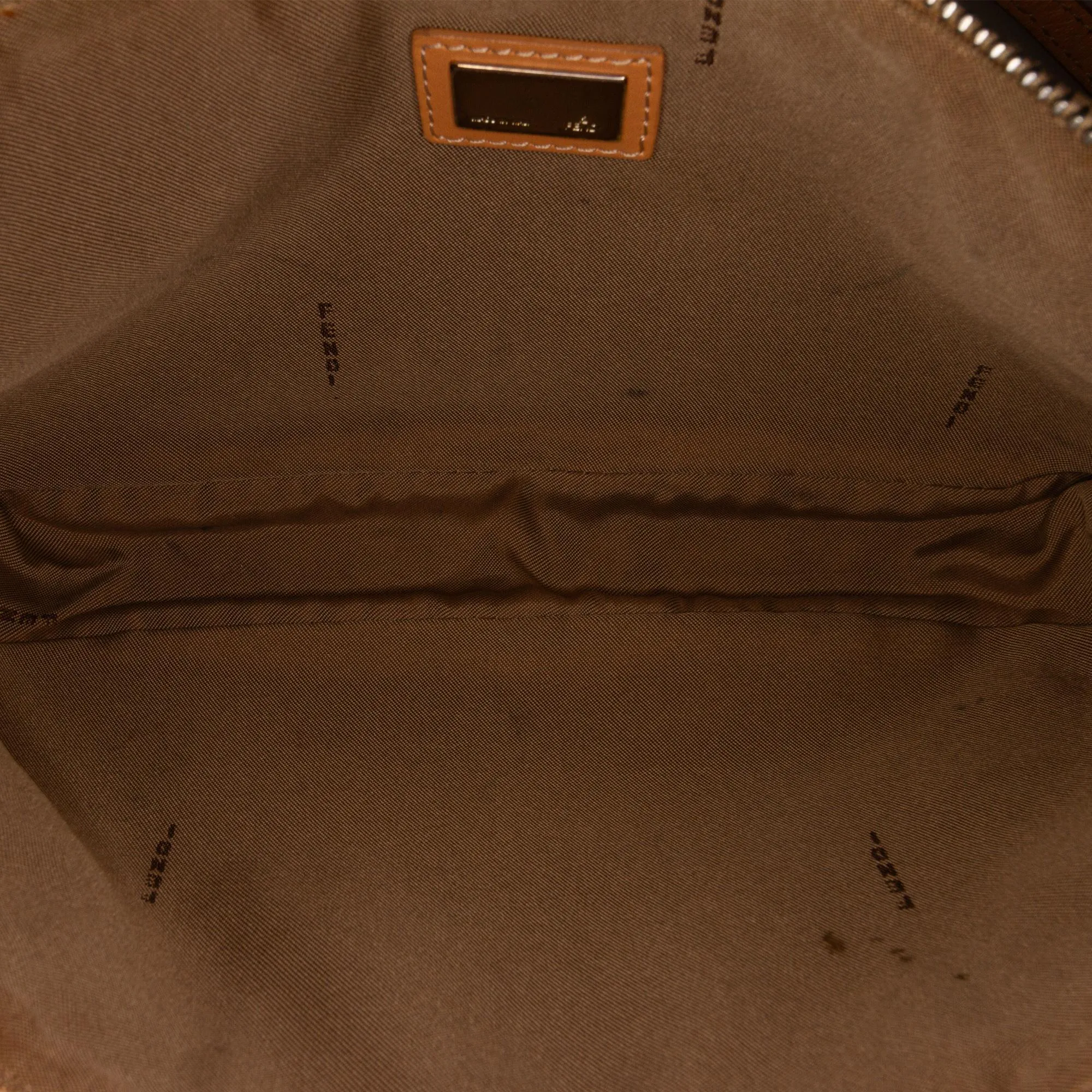Fendi Microzucchino Baguette (SHG-2G5ZbL)