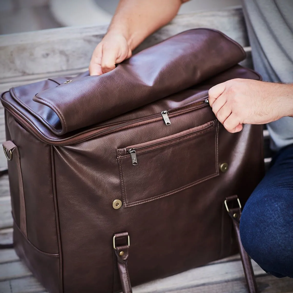 Graham Weekender Bag - 6 Whiskey Bottle Carrier - Whiskey Gift for Men