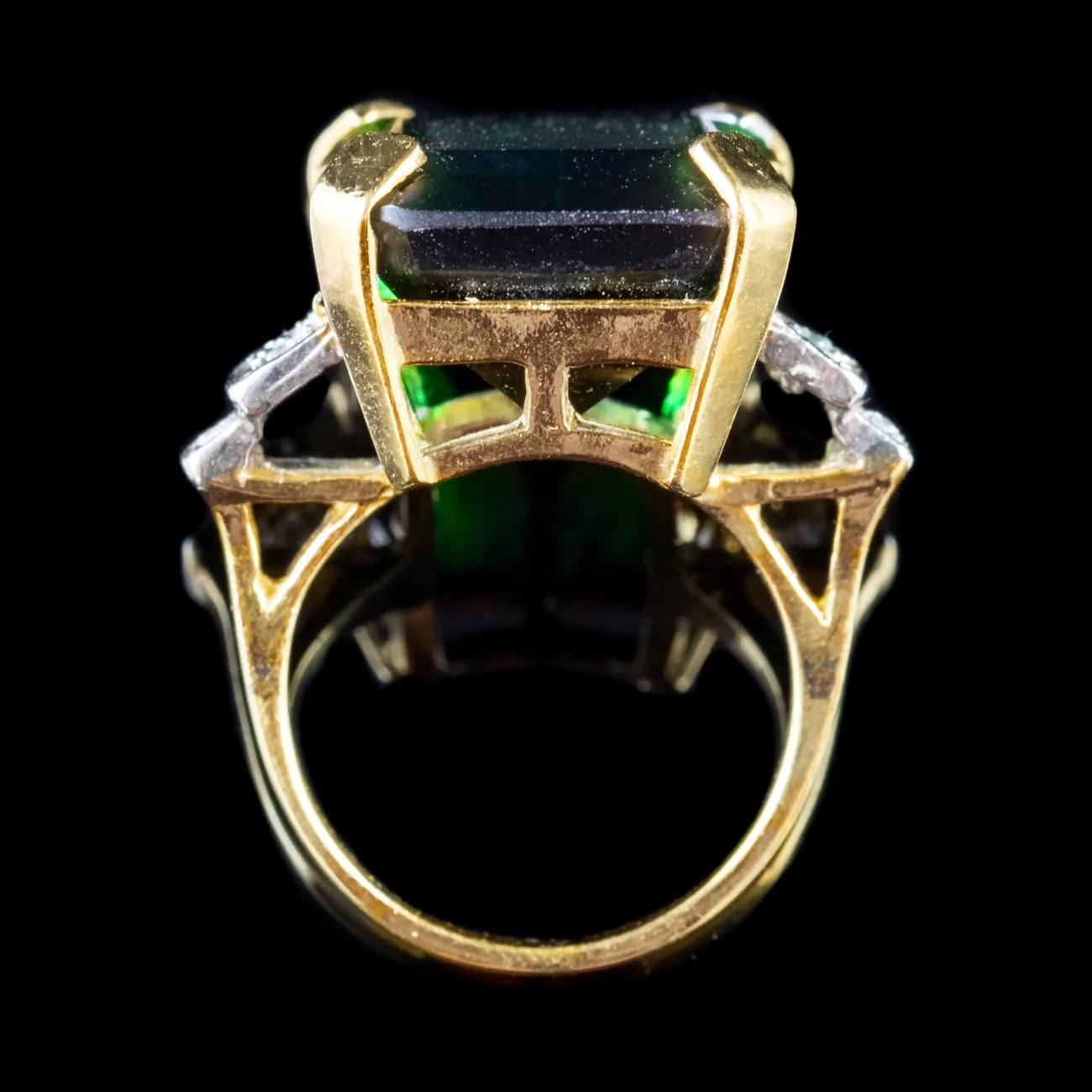 Large Green Paste Ring 18Ct Gold Silver