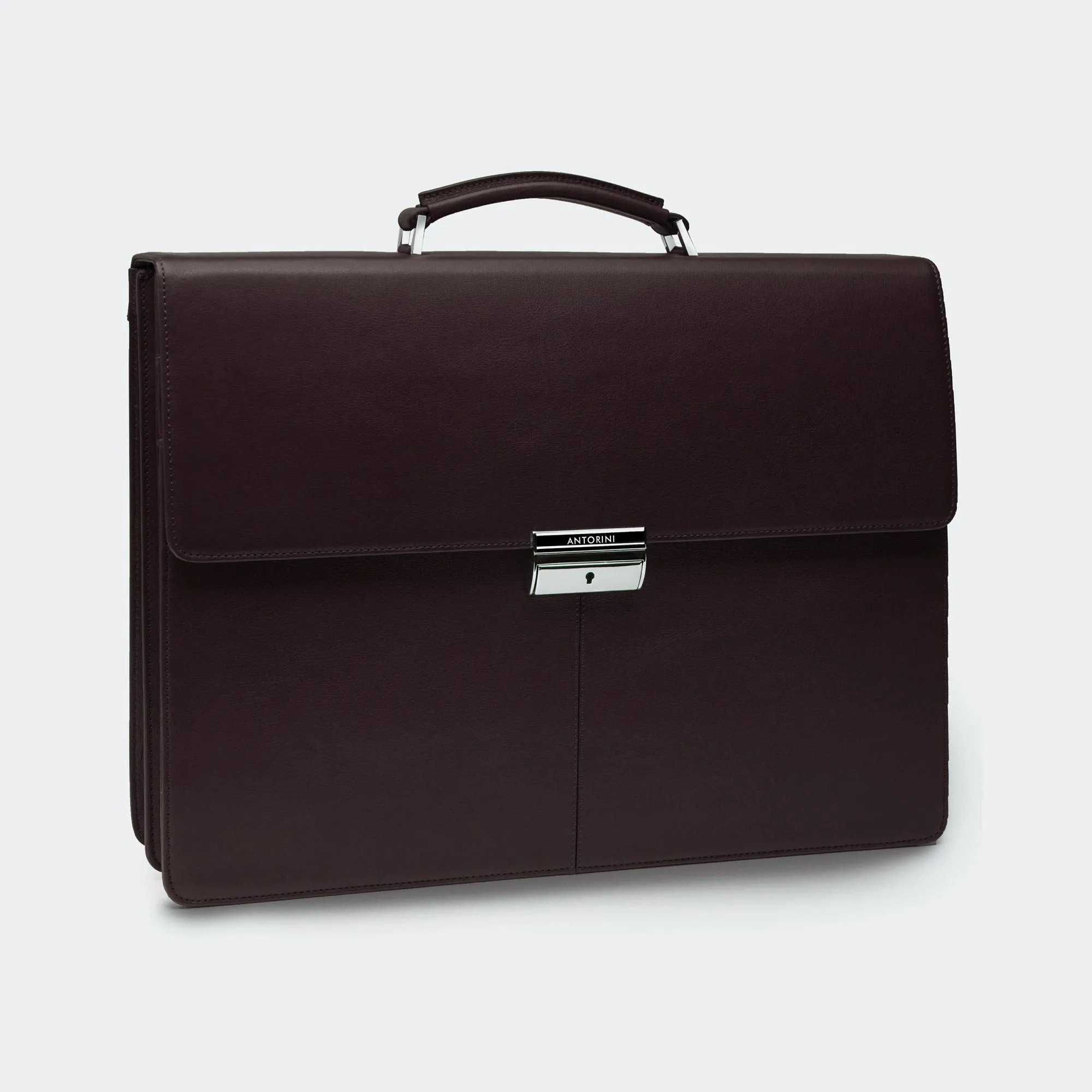 Leather Briefcase in Brown - Outlet