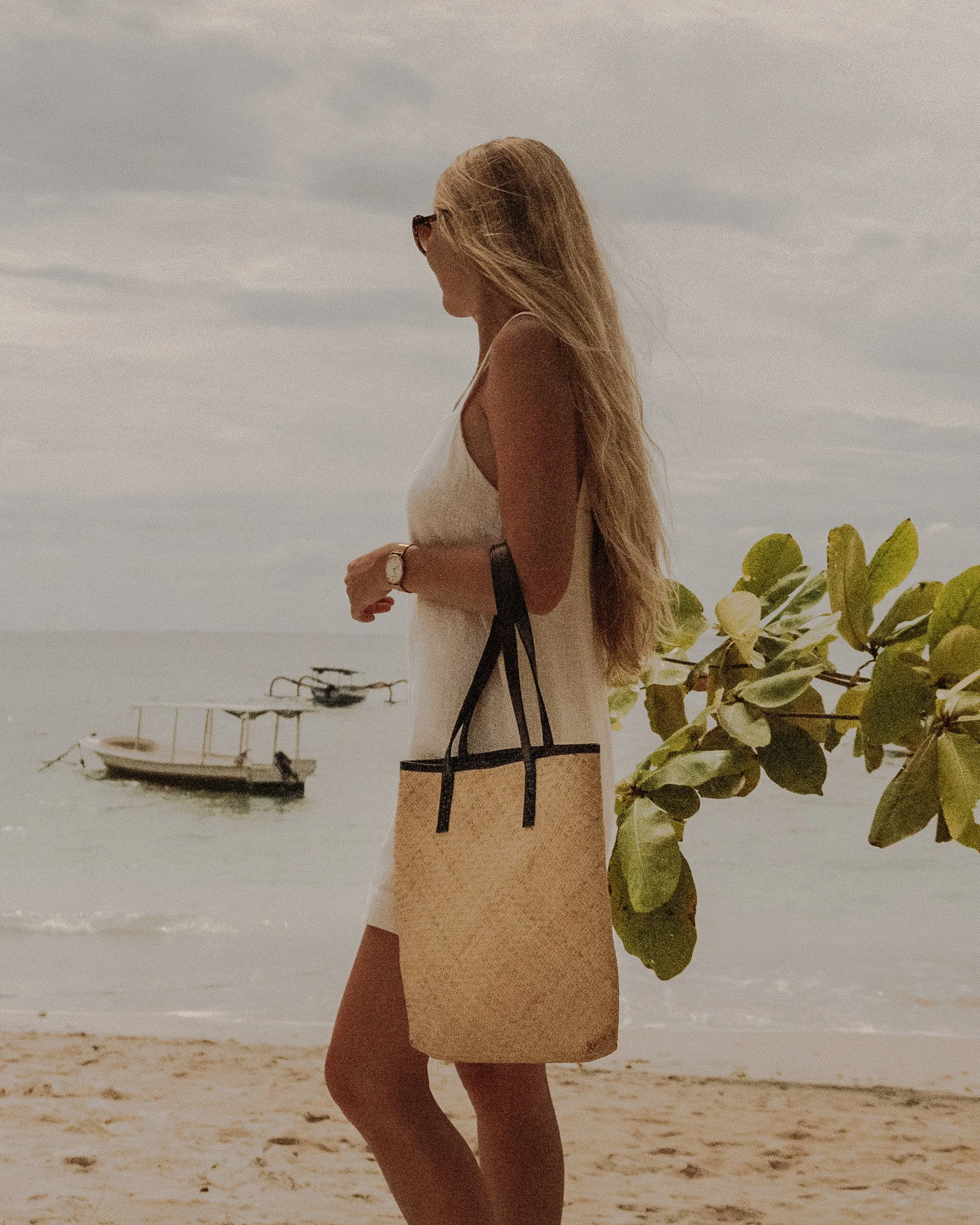 Leather Straw Shoulder Bag Black