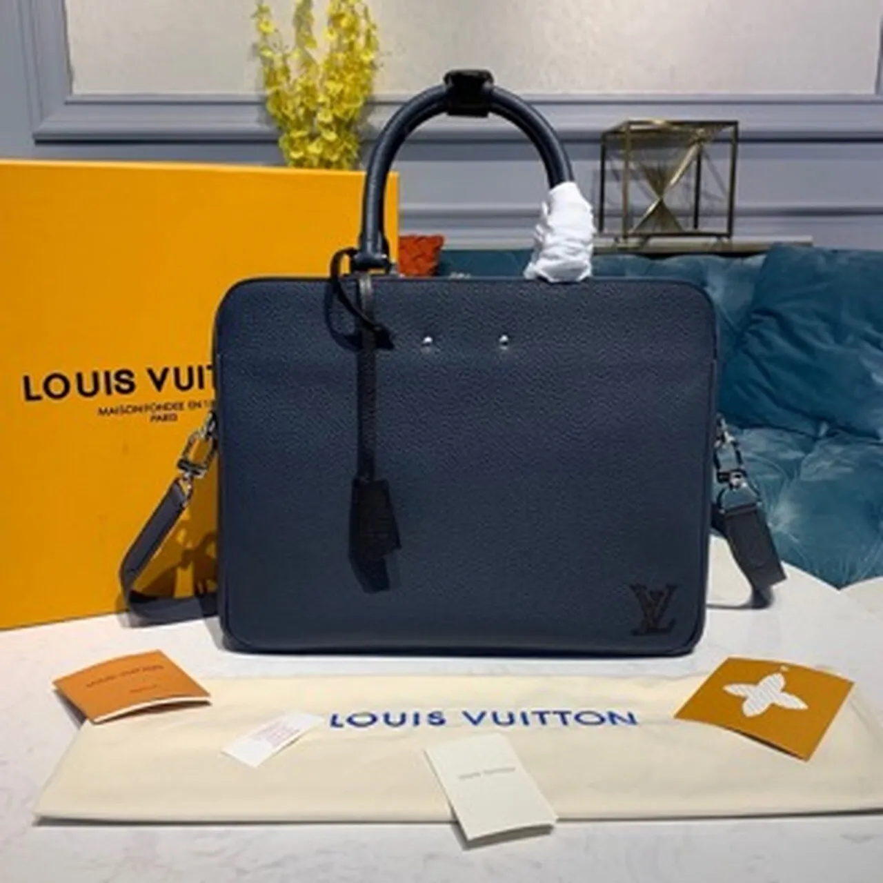 Louis Vuitton Armand Mens Briefcase 38cm Taurillon Clemence Leather Spring/Summer 2020 Collection M55228 Navy Blue
