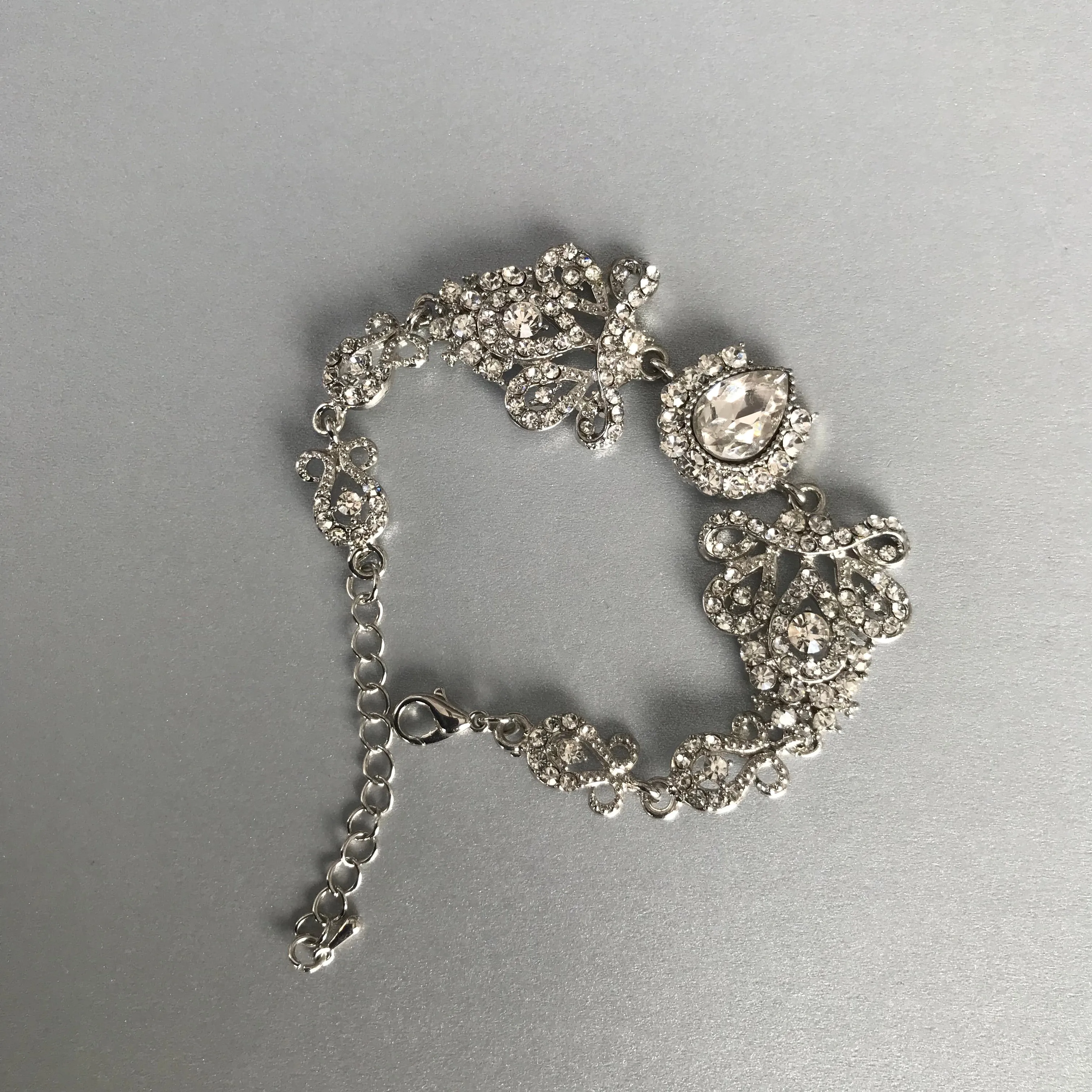 Luxurious Diana Bracelet