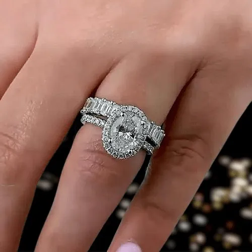 Luxurious Halo Oval Cut Simulated Diamond
