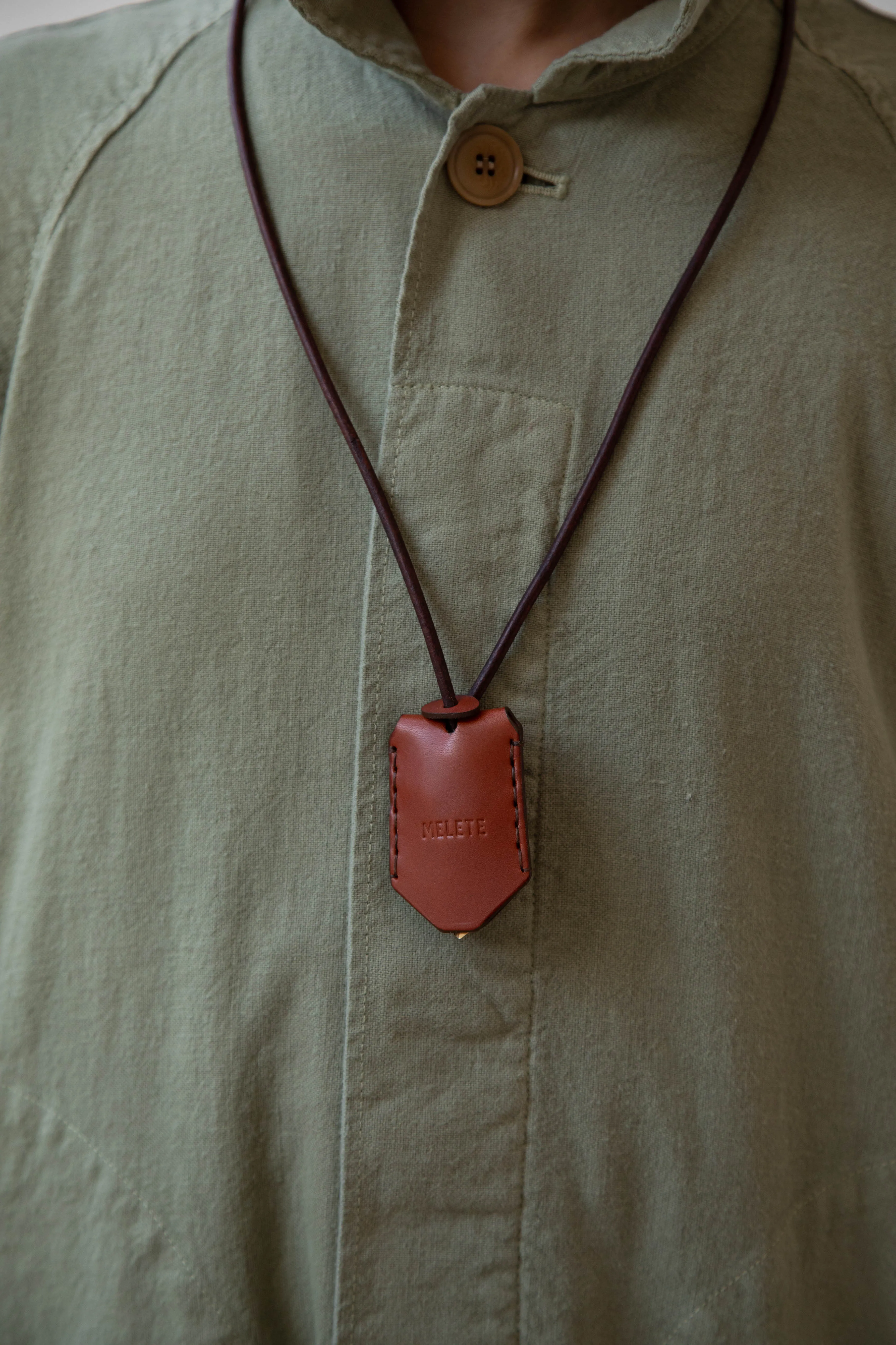 Melete | Key Clochette in Chestnut