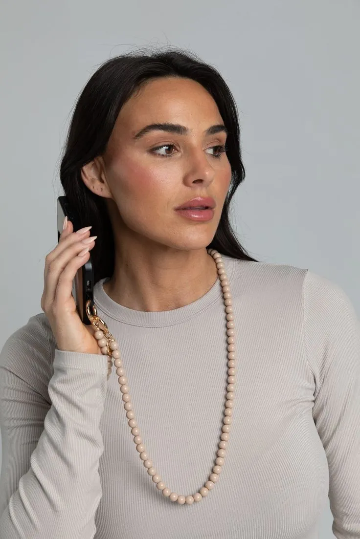 Nala Phone Chain Black