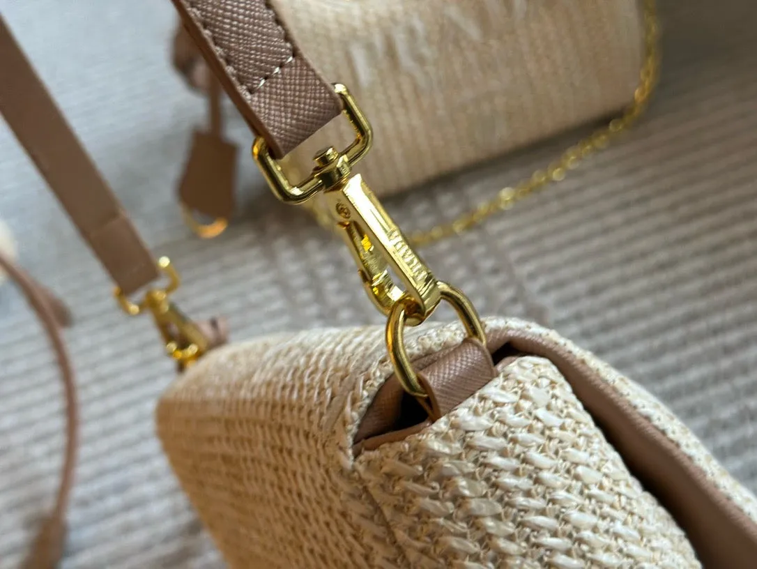 PD282 Crochet Shoulder Bag / 8.2x5.5x2.7inch
