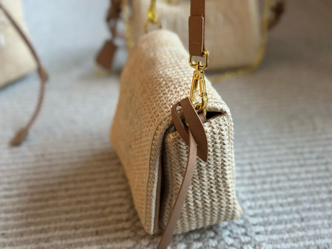 PD282 Crochet Shoulder Bag / 8.2x5.5x2.7inch
