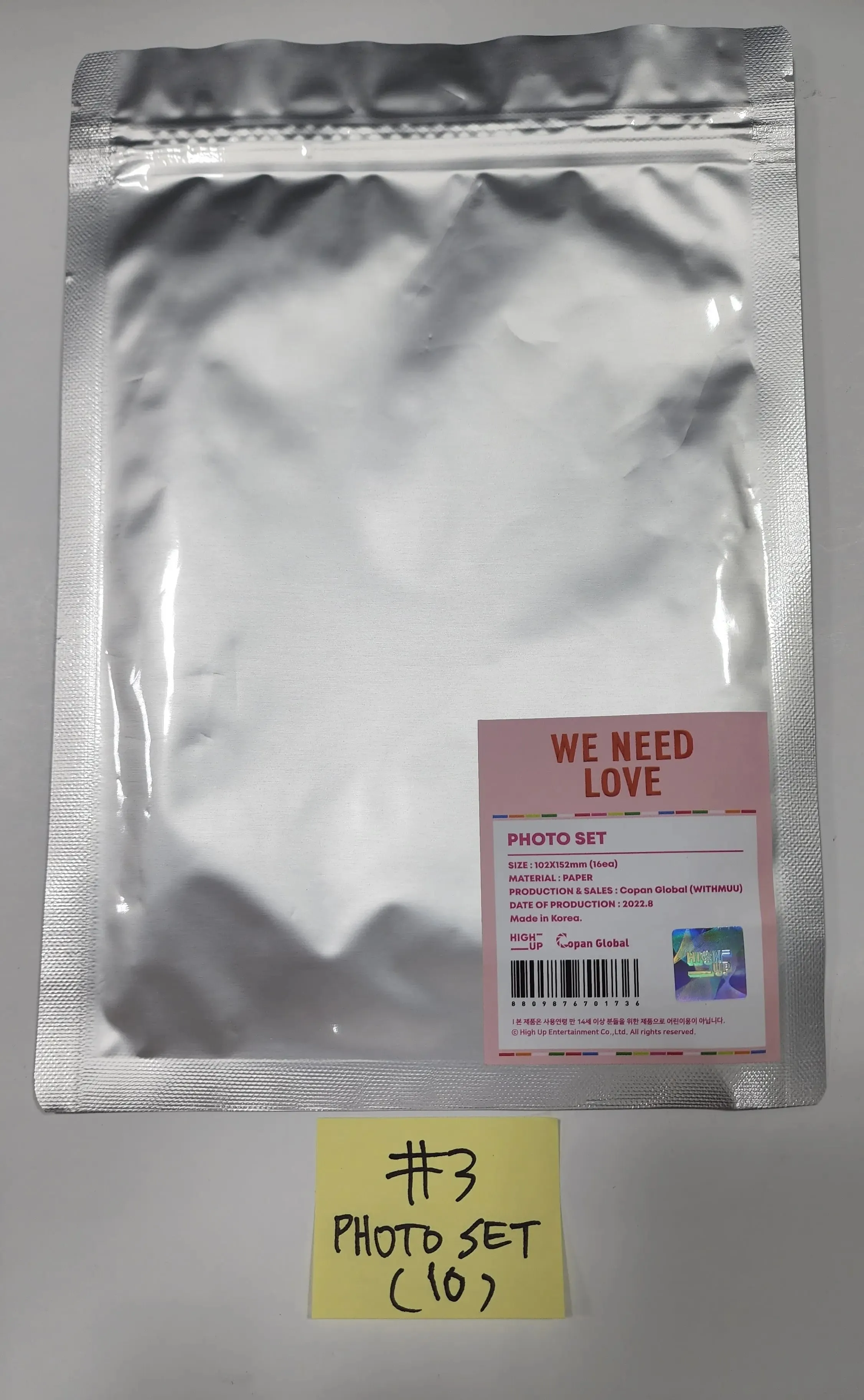 StayC - Official MD [Mini Photo Frame Key Ring, Photo Set, Drink Bag]
