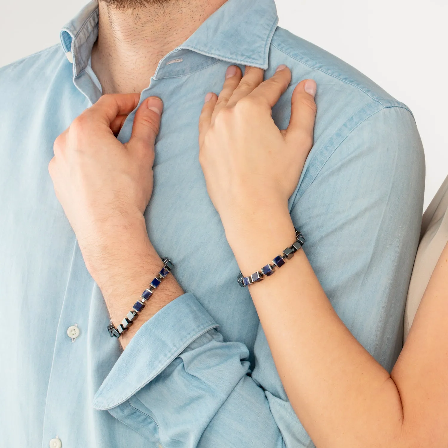 Unisex bracelet precious cubes blue