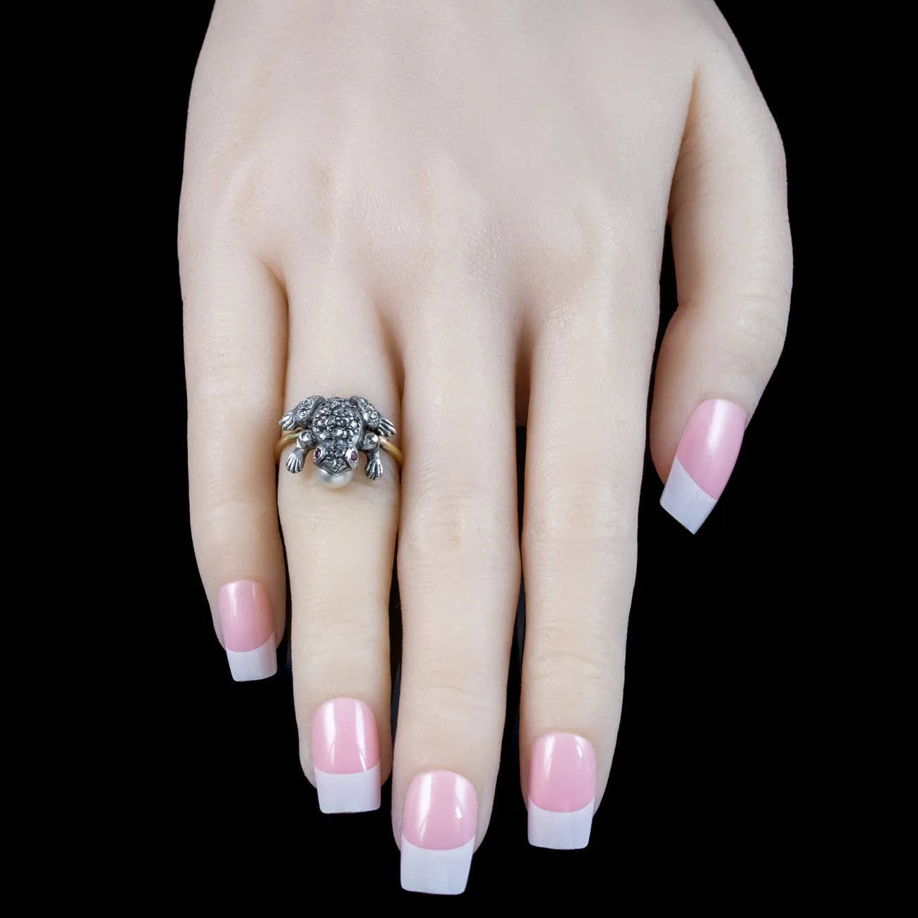 Victorian Style Diamond Pearl Frog Ring Ruby Eyes