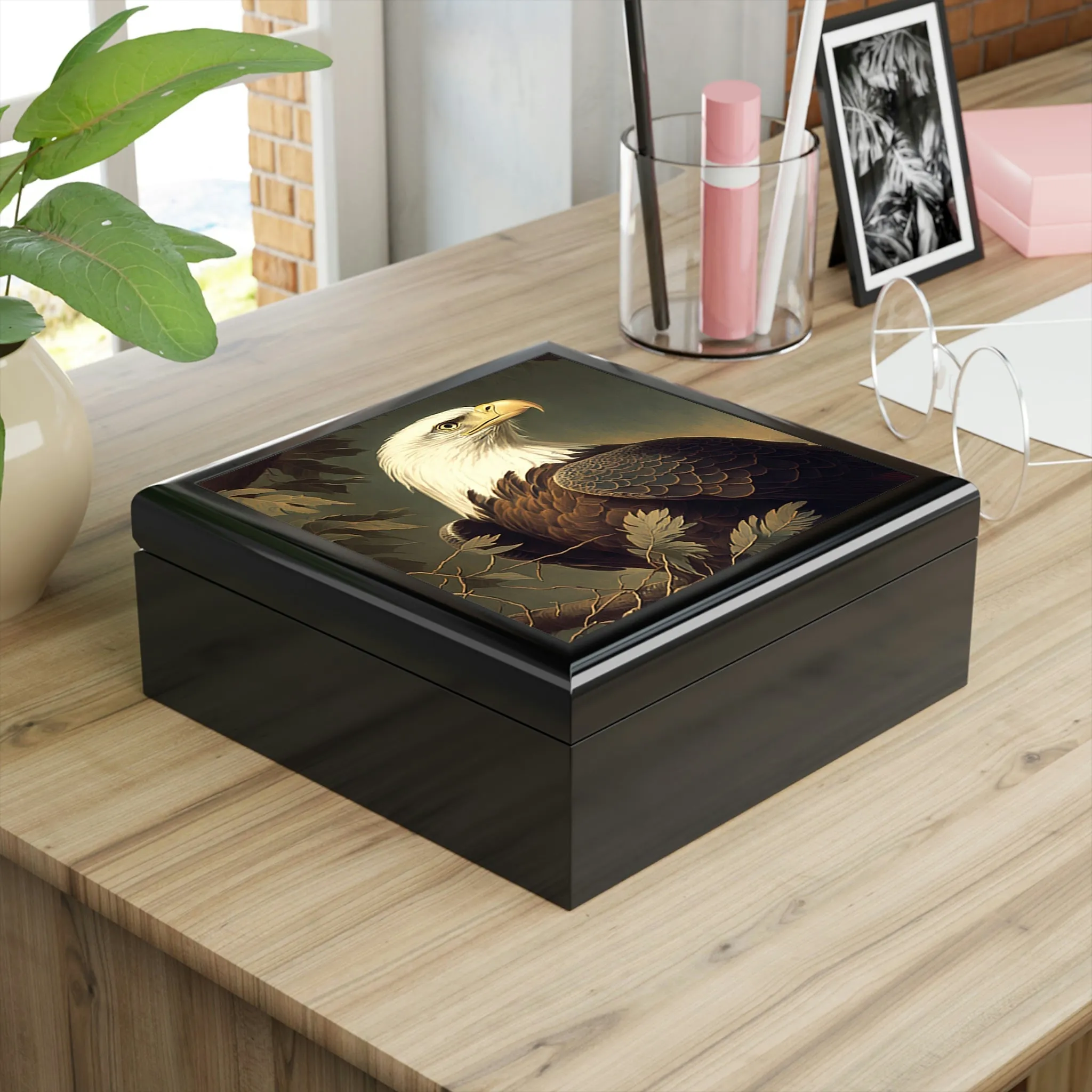 Vintage American Bald Eagle Wooden Keepsake Jewelry Box