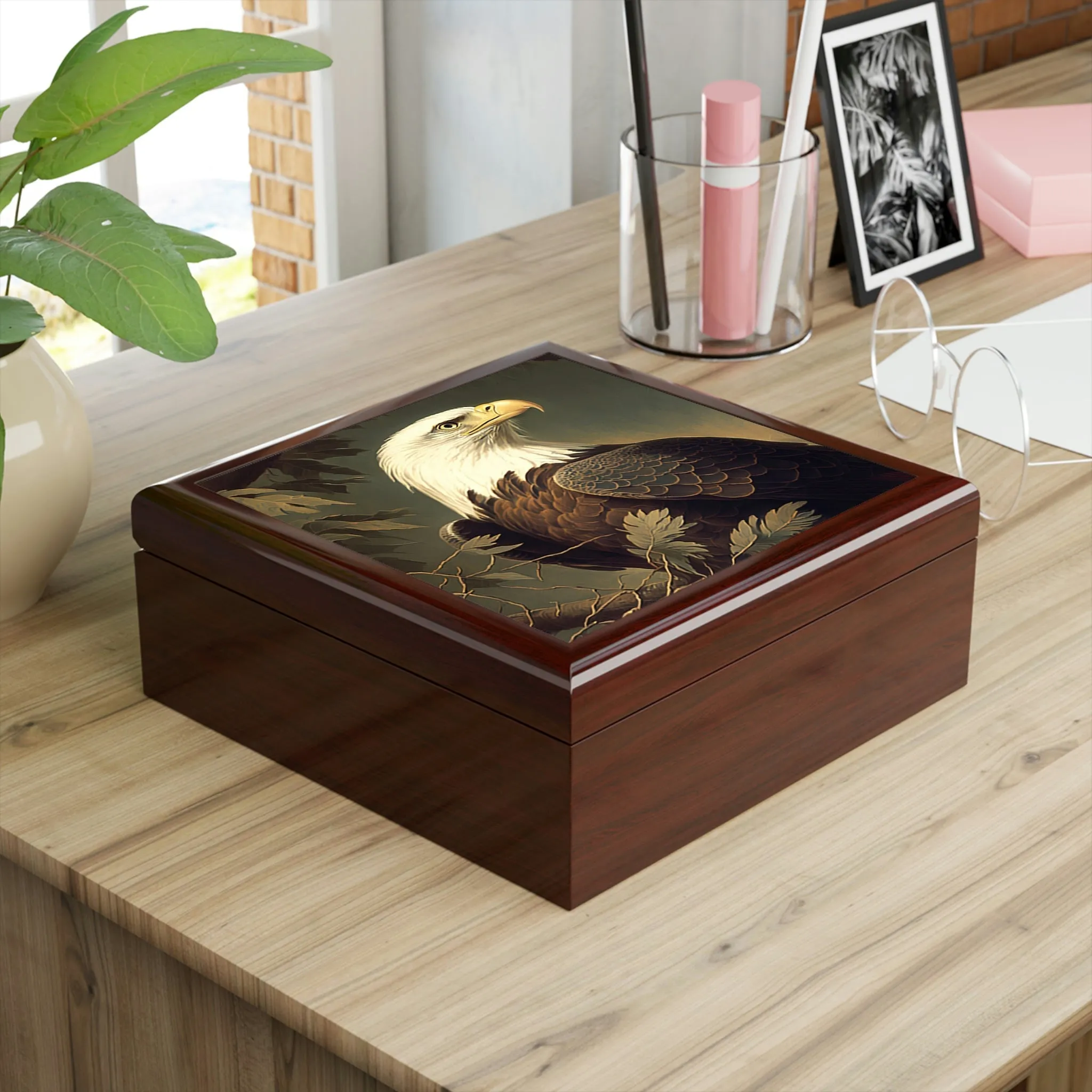 Vintage American Bald Eagle Wooden Keepsake Jewelry Box