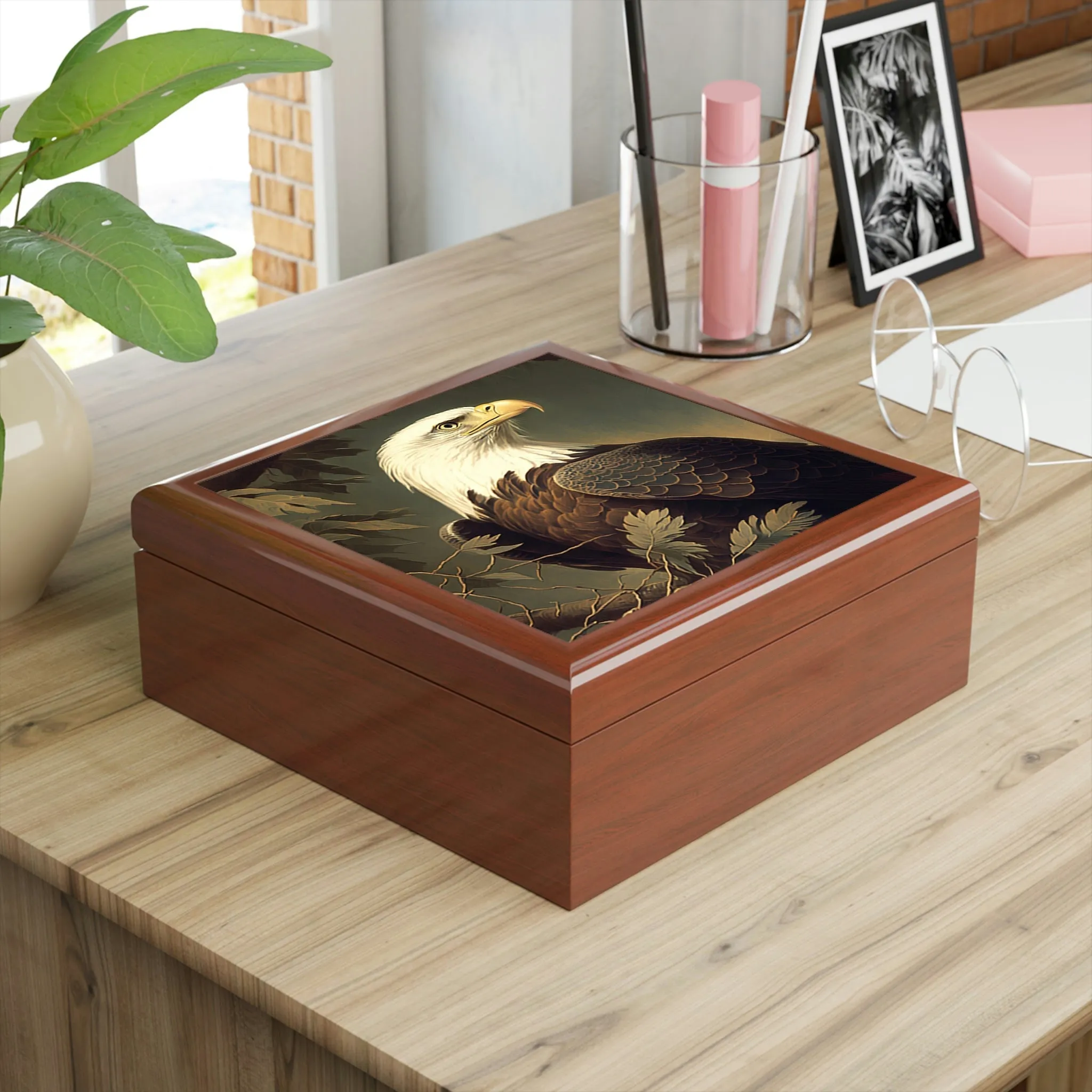 Vintage American Bald Eagle Wooden Keepsake Jewelry Box