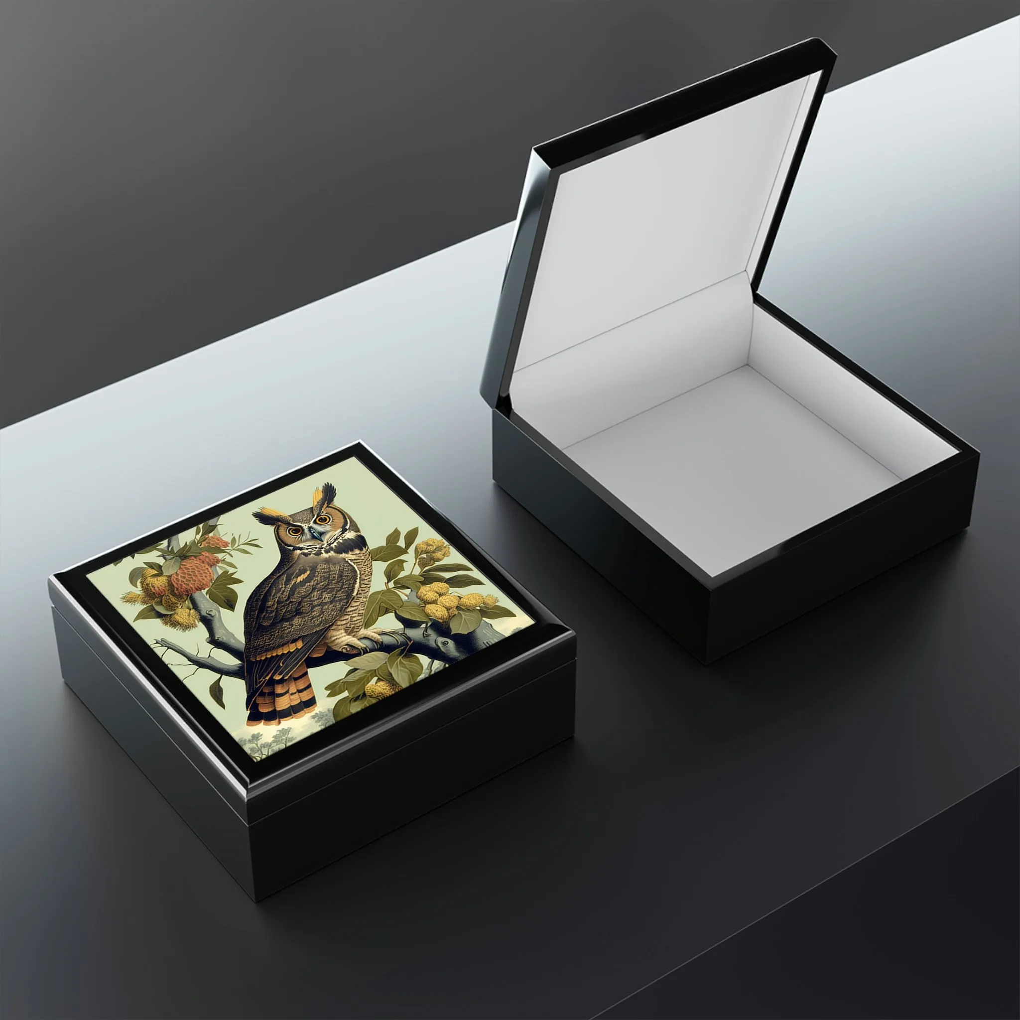 Vintage Great Horned Owl Wooden Keepsake Jewelry Box