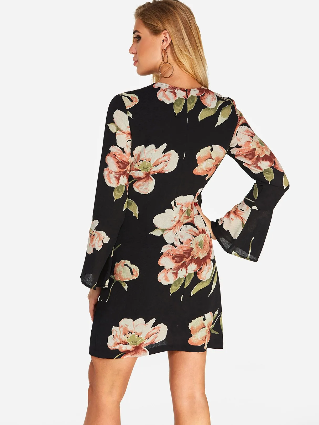 Wholesale Black Long Sleeve Round Neck Floral Print Fashion Mini Dress